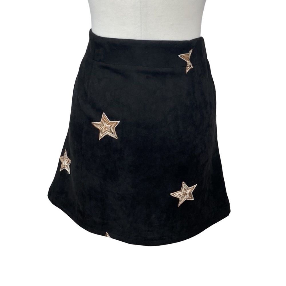 Promesa Vegan Suede Stars Skirt - Picture 4 of 5